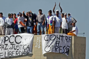 A estruturação de grupos criminosos nas periferias brasileiras